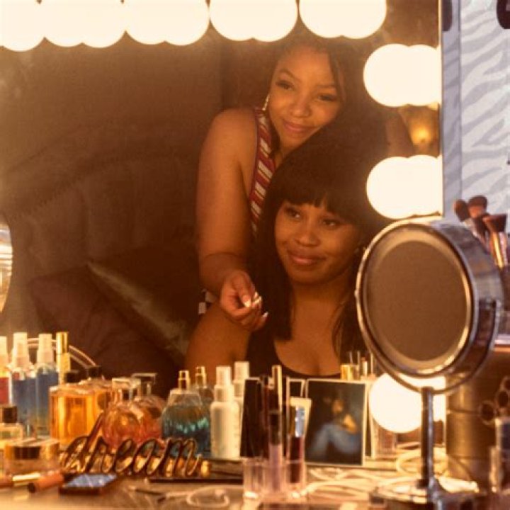 Chloe Bailey and Damson Idris Swarm Scene Video Leaked (Watch Full Video) The Talks Today