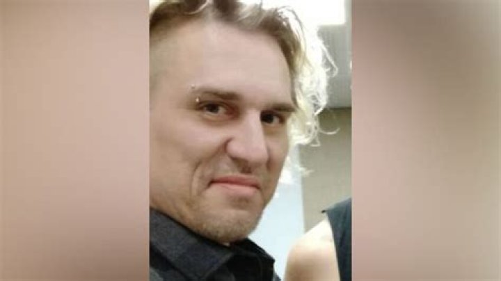 Michael Travis Leake Wiki, Bio, age, nationality, wife, children, top songs, awards, net worth ·