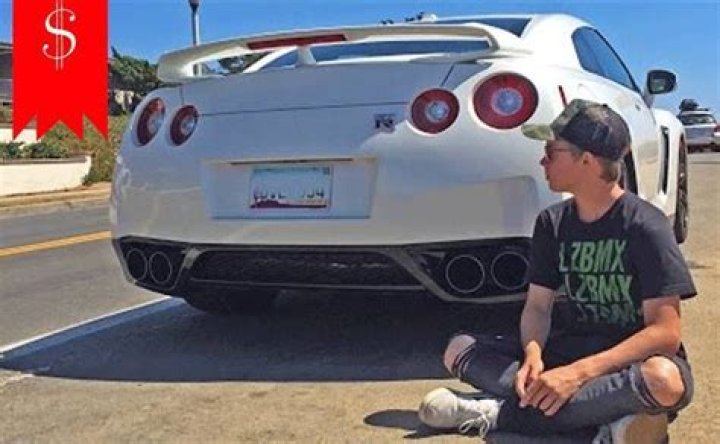 Tanner Fox Buy His Dream Car At Age 16. Know About His Net Worth