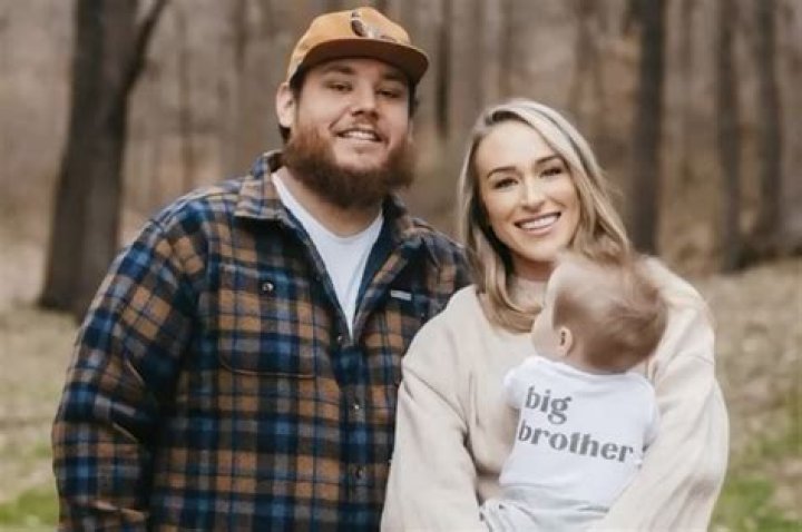 Unveiling Luke Combs' Brother: Unlocking A Musical Dynasty